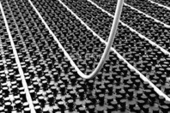 Vloerverwarming Set Voor 70 - 82 M2 - 7 Groepen - Compleet Geleverd Met Noppenplaat -Hulpmiddelen Voor Thuis 1688399231.jpg