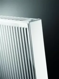 Thermrad Compact Vertical 2000 X 400 Type 22 2119 / 1676 Watt -Hulpmiddelen Voor Thuis 206523303.jpg